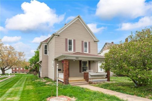 1404 Main St, Higginsville, MO, 64037-1231 | Card Image