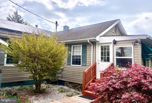 531 Church Rd, SEWELL, NJ, 08080-4533 | Card Image