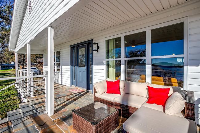 View of covered porch | Image 35