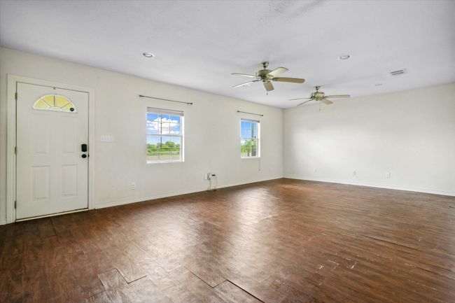 1118 E Goode St, House other with 4 bedrooms, 3 bathrooms and null parking in Quitman TX | Image 12