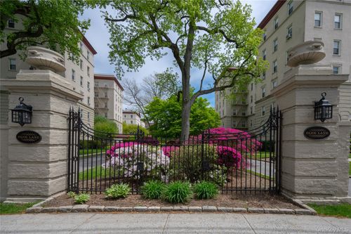 apt-5e-2 Park Ln, Mount Vernon, NY, 10552-3443 | Card Image