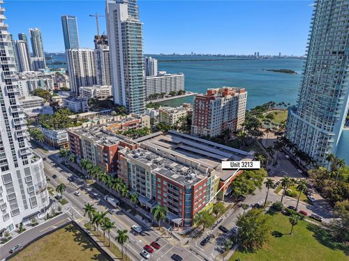 3213-2001 Biscayne Blvd, Miami, FL, 33137-5027 | Card Image
