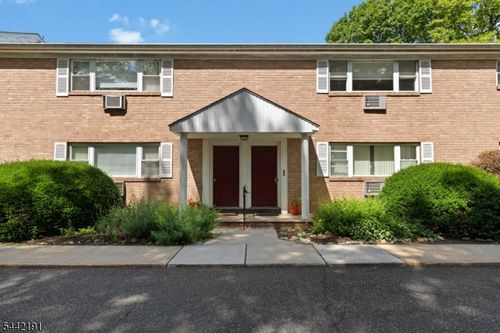 7b-2467 State Route 10, Morris Plains, NJ, 07950-1301 | Card Image