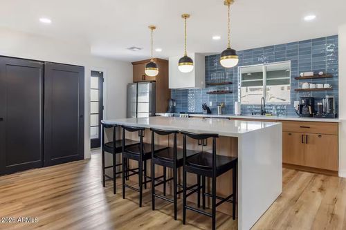 2044 N 71st St, Scottsdale, AZ, 85257-2759 | Card Image