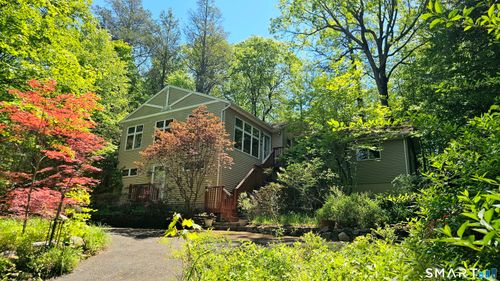 29 Carol St, Danbury, CT, 06810-8308 | Card Image