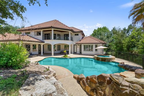 2404 University Club Dr, Austin, TX, 78732-2052 | Card Image