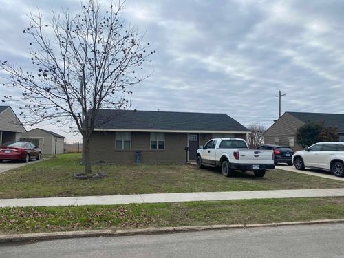 1117 Mulberry Dr, Trumann, AR, 72472-3416 | Card Image