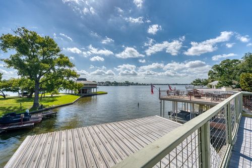 207 Princess Ter, Sunrise Beach, TX, 78643-9208 | Card Image