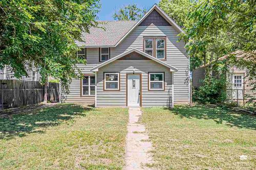 124 W Chestnut Street, Junction City, KS, 66441 | Card Image