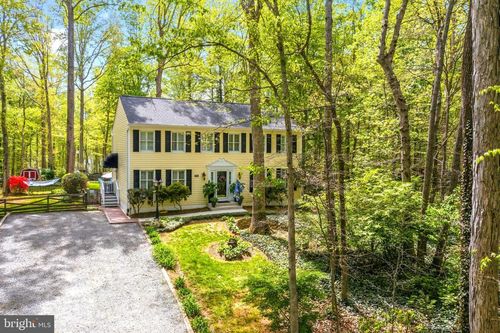 8181 Erika Dr, MANASSAS, VA, 20112-3759 | Card Image