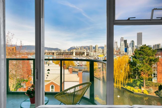 533 - 1515 W 2 Nd Avenue, Condo with 1 bedrooms, 1 bathrooms and 1 parking in Vancouver BC | Image 13