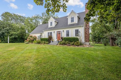 2 Bettys Neck Rd, Lakeville, MA, 02347-2121 | Card Image