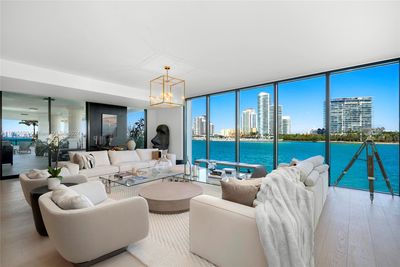 6823 - 6823 Fisher Island Dr, Condo with 4 bedrooms, 4 bathrooms and null parking in Miami Beach FL | Image 1