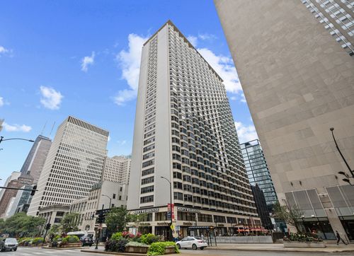 1106-535 N Michigan Ave, Chicago, IL, 60611-3897 | Card Image