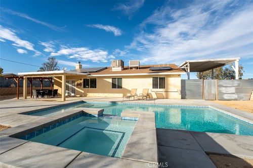 60205 Latham Trl, Joshua Tree, CA, 92252-2810 | Card Image