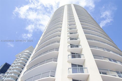 701-17375 Collins Ave, Sunny Isles Beach, FL, 33160-3410 | Card Image