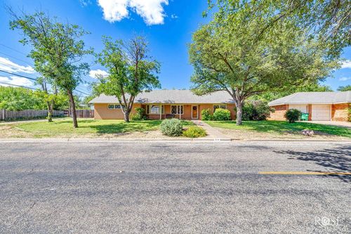 2114 Sul Ross St, San Angelo, TX, 76904-5306 | Card Image