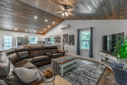 56 Eagle Nest Rd, Graysville, TN, 37338-4617 | Card Image