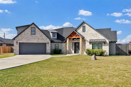 8023 Pennington, Fort Worth, TX, 76126-8313 | Card Image