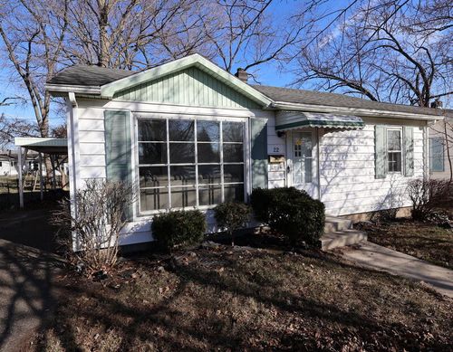 22 Pioneer St, Sturgis, MI, 49091-1960 | Card Image