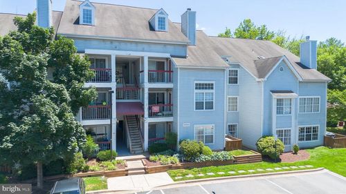 270-6-9900 Boysenberry Way, GAITHERSBURG, MD, 20879-3685 | Card Image