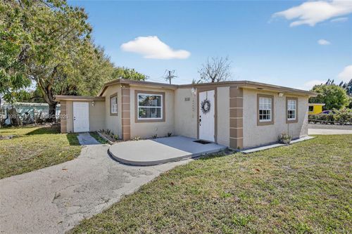 3220 Nw 2nd St, Lauderhill, FL, 33311 | Card Image