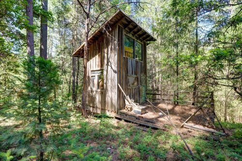 17390 Skyland Road, Nevada City, CA, 95959 | Card Image