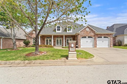 2123 Evansburg Ln, Tyler, TX, 75703-0300 | Card Image