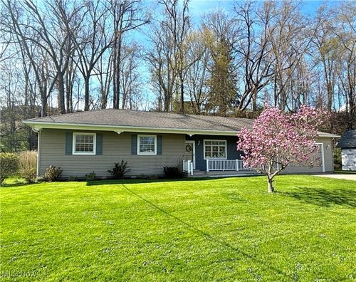 746 Spring St, Conneaut, OH, 44030-2248 | Card Image