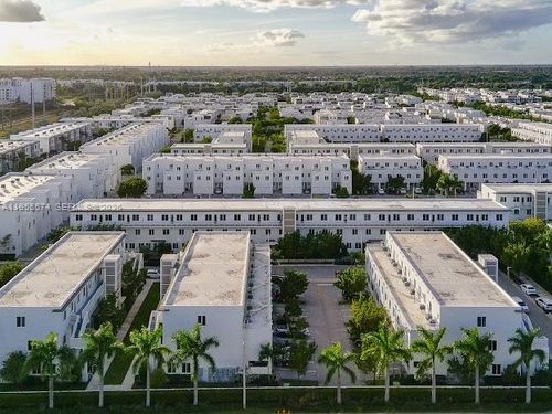 apt-303-6416 Nw 102nd Ct, Doral, FL, 33178-4691 | Card Image