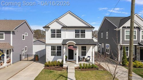 3592 Oakshire Ave, Berkley, MI, 48072-3411 | Card Image