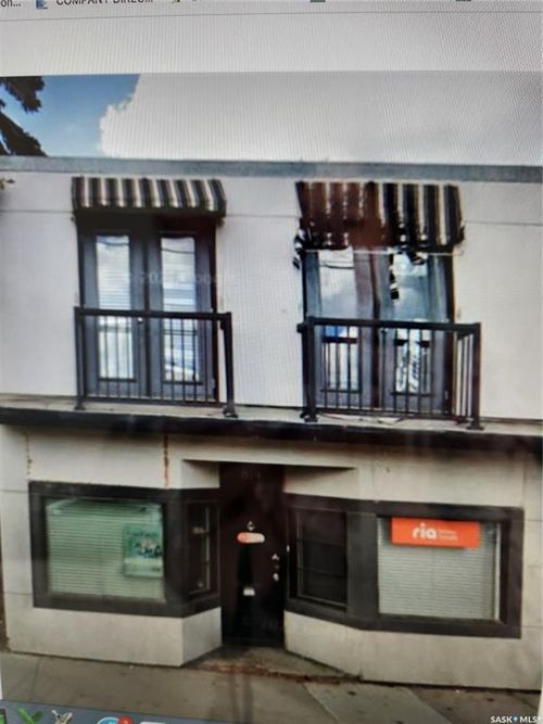 814 20th St W, Saskatoon, SK, S7M0Y3 | Card Image