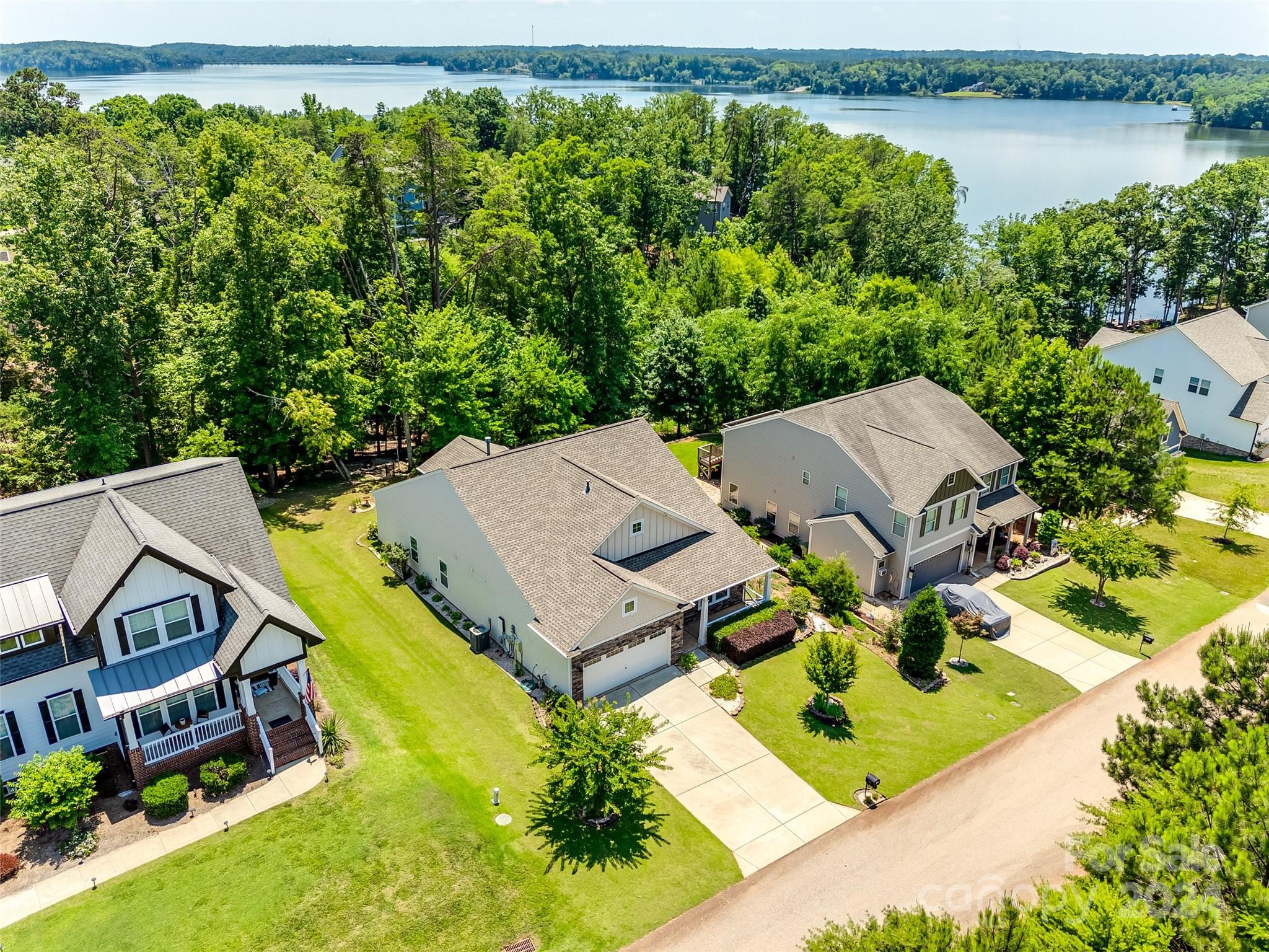 Windward Ln, Lancaster, SC 29720