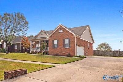 106 Fox Run Drive, House other with 3 bedrooms, 2 bathrooms and null parking in Meridianville AL | Image 3