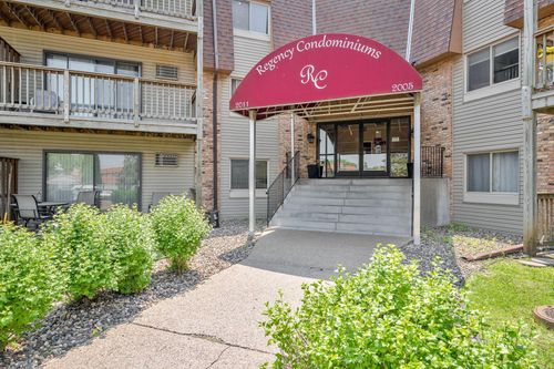 apt-d24-2011 E 122nd St, Burnsville, MN, 55337-3161 | Card Image
