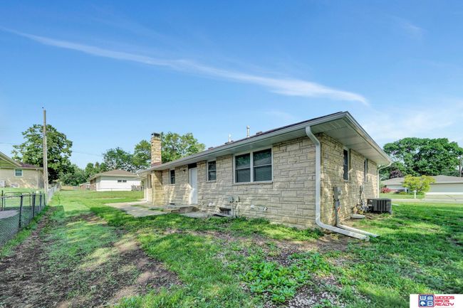 1105 Surfside Dr, House other with 4 bedrooms, 3 bathrooms and 2 parking in Lincoln NE | Image 38
