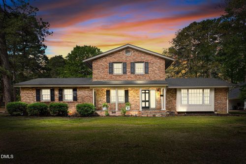 224 S Englewood Dr, Rocky Mount, NC, 27804-3620 | Card Image