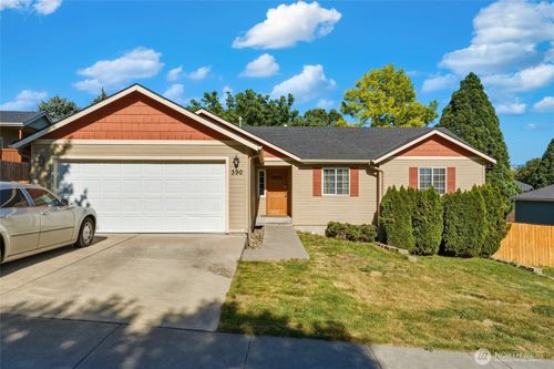 390 Austin Street, Walla Walla, WA, 99362 | Card Image