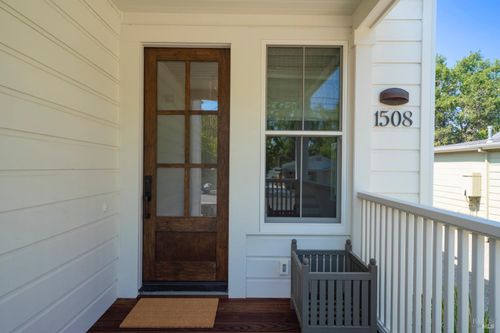 1508 Spring St, Saint Helena, CA, 94574-2040 | Card Image