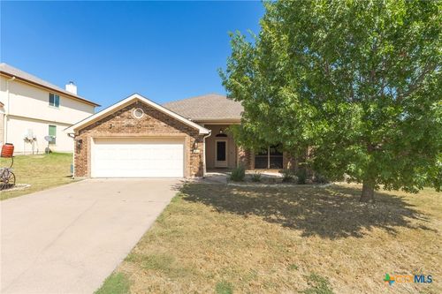 1904 Mike Dr, Copperas Cove, TX, 76522-7975 | Card Image