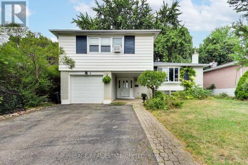 6 Dunsinane Drive, Markham (Royal Orchard), ON, L3T3K2 | Card Image
