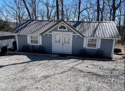 5984 Valley Dr, French Village, MO, 63036-1316 | Card Image