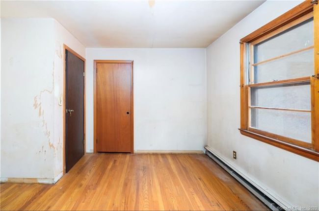 1042 N Main Street Ext, House other with 3 bedrooms, 2 bathrooms and null parking in Wallingford CT | Image 12