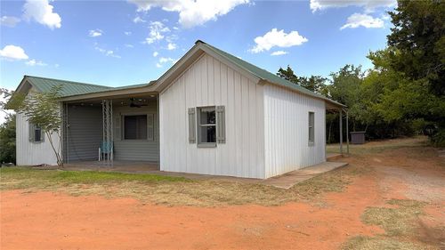 21201 E Sixth Street, Hinton, OK, 73047 | Card Image