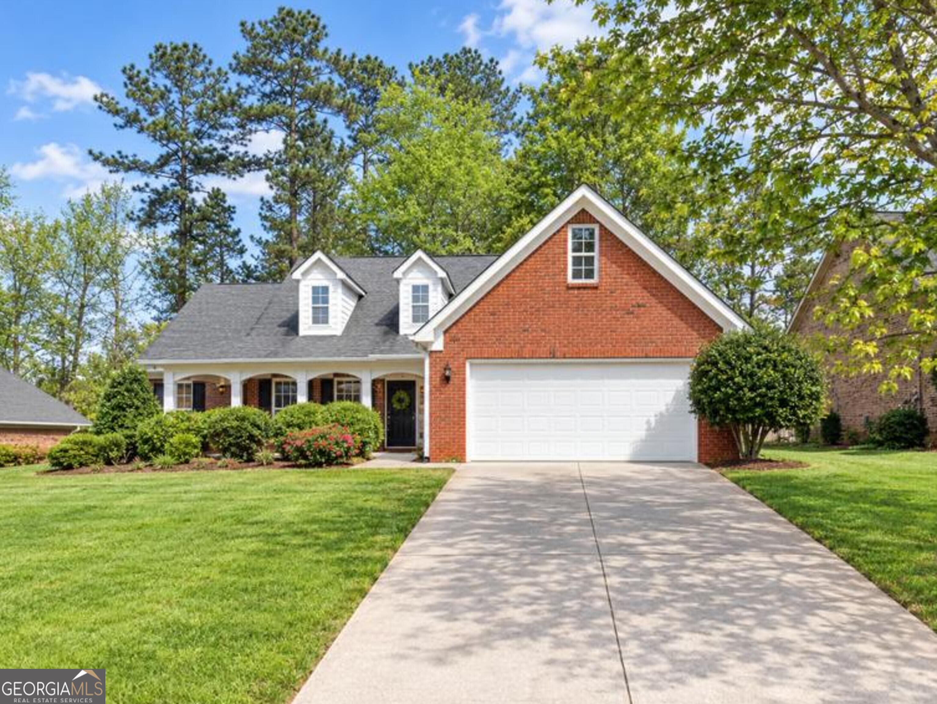 Residential Lease in Stockbridge