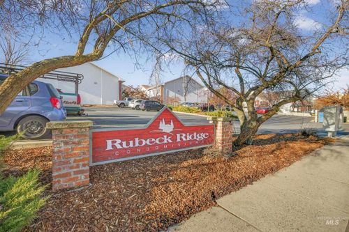 apt-103-131 Baker St, Moscow, ID, 83843-4028 | Card Image