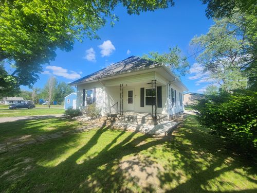 36 Wisconsin St, Pinckneyville, IL, 62274-4146 | Card Image
