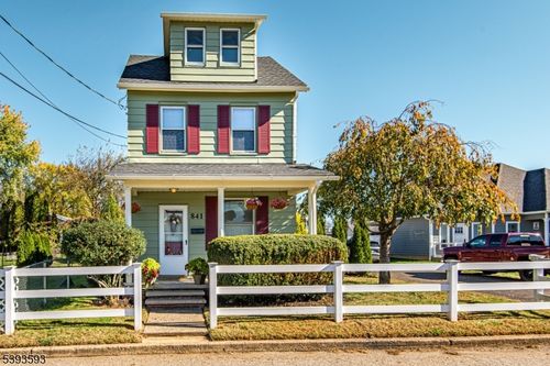 841 Culkin St, Phillipsburg, NJ, 08865-3411 | Card Image