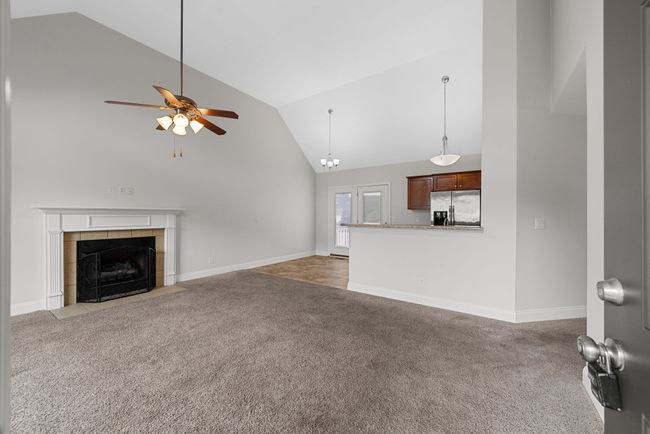 1383 Whitt Ln, House other with 3 bedrooms, 2 bathrooms and 4 parking in Clarksville TN | Image 4
