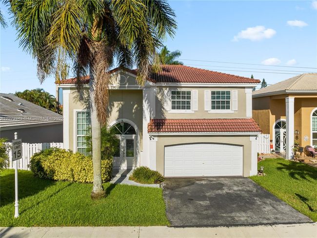 611 Royal Palm Way, House other with 4 bedrooms, 3 bathrooms and null parking in Davie FL | Image 38